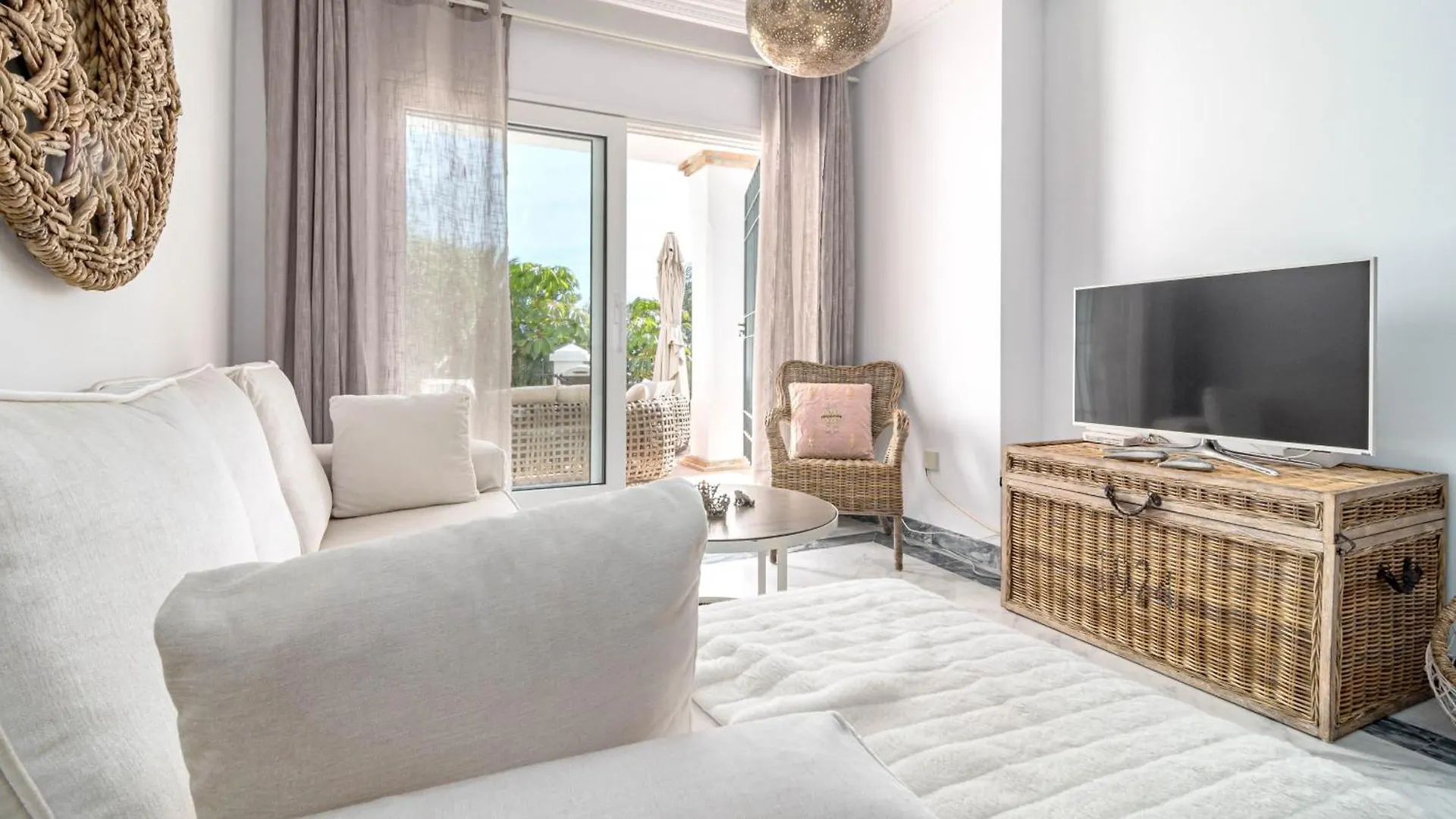 Sdg2B - Holiday Home Senorio De Gonzaga Marbella 0*,  Hiszpania
